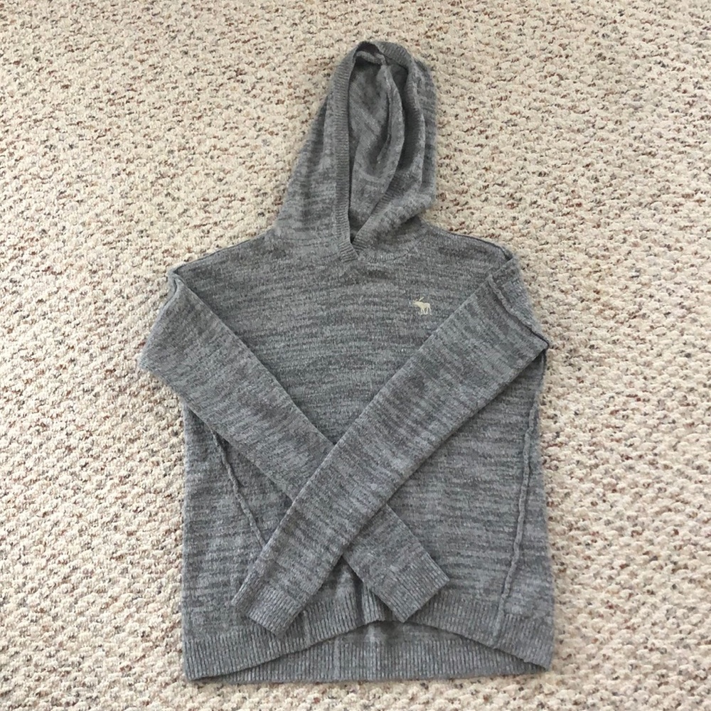 Abercrombie & Fitch Sweater
